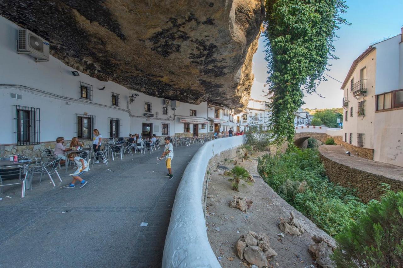 הוילה Setenil De Las Bodegas Casa Bellavista מראה חיצוני תמונה